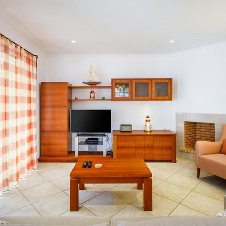 Falesia Beach Villa By The Portuguese Butler Olhos de Agua  Exteriér fotografie