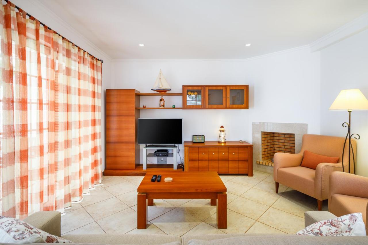Falesia Beach Villa By The Portuguese Butler Olhos de Agua  Exteriér fotografie